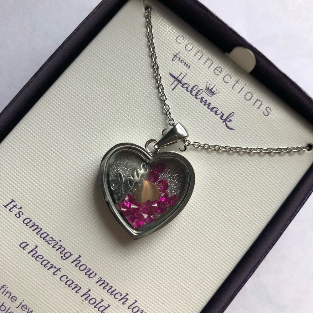 Love Necklace NWOT